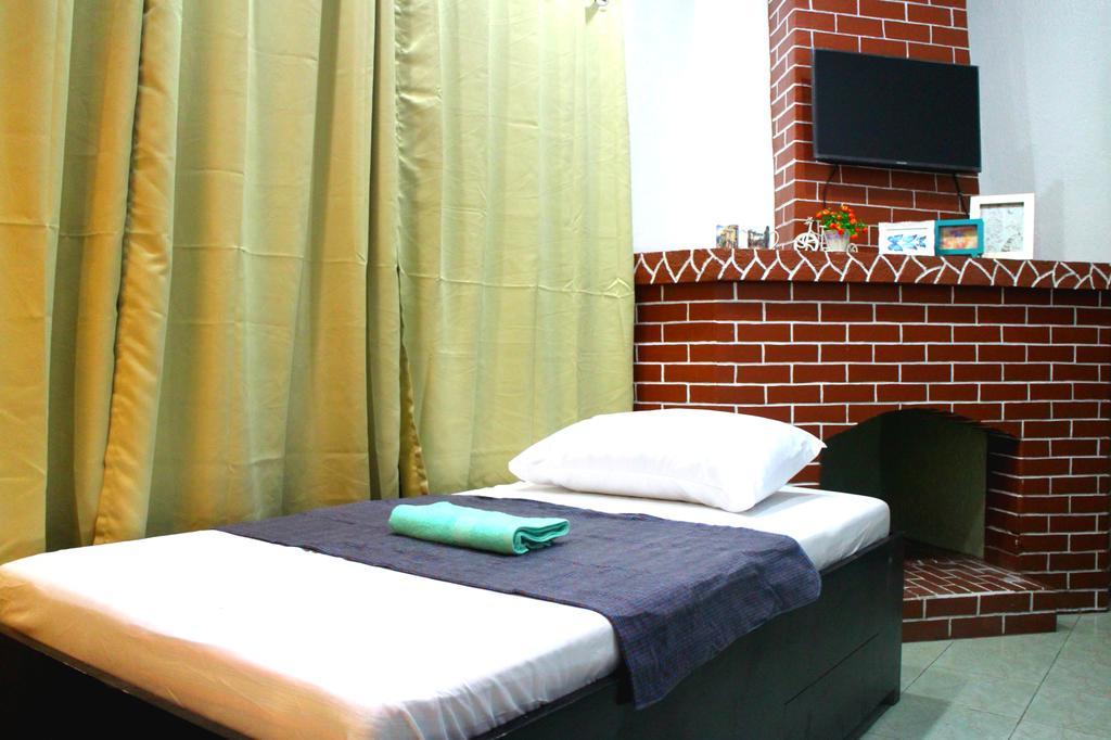 Tagaytay Garden Budgetel - City Center Tagaytay City Bilik gambar